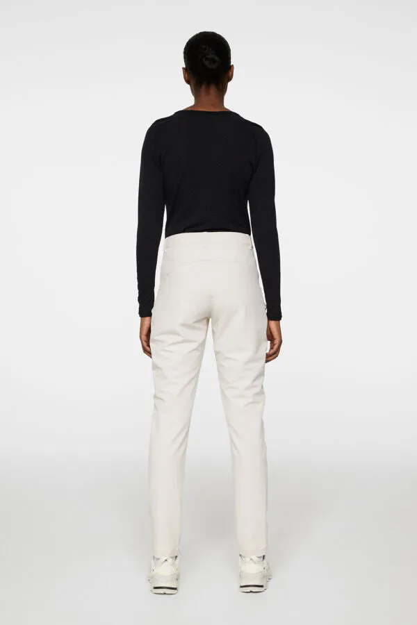 Angie Pant