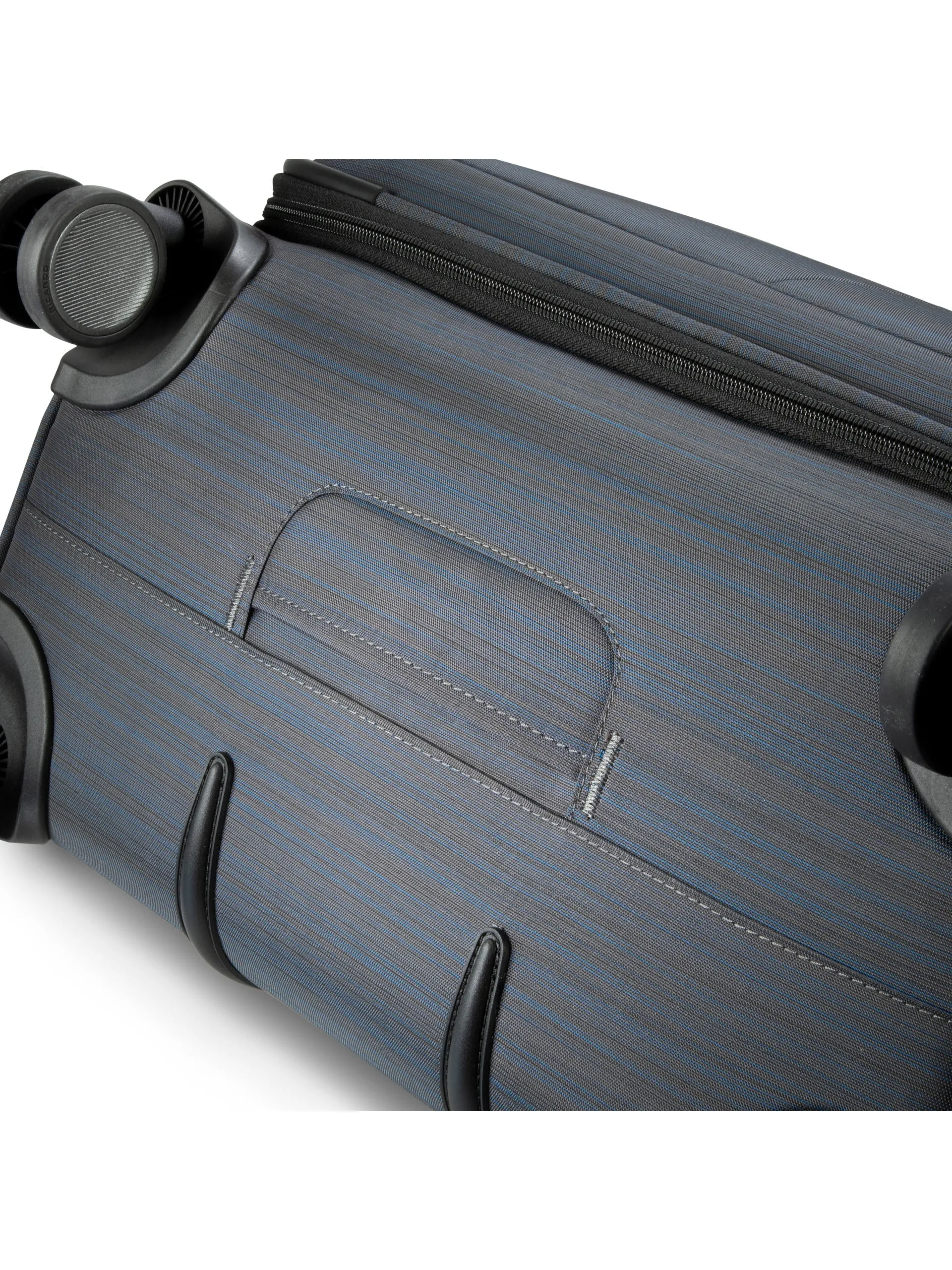 Montecito 2.0 Softside Spinner Large Check-In 30"